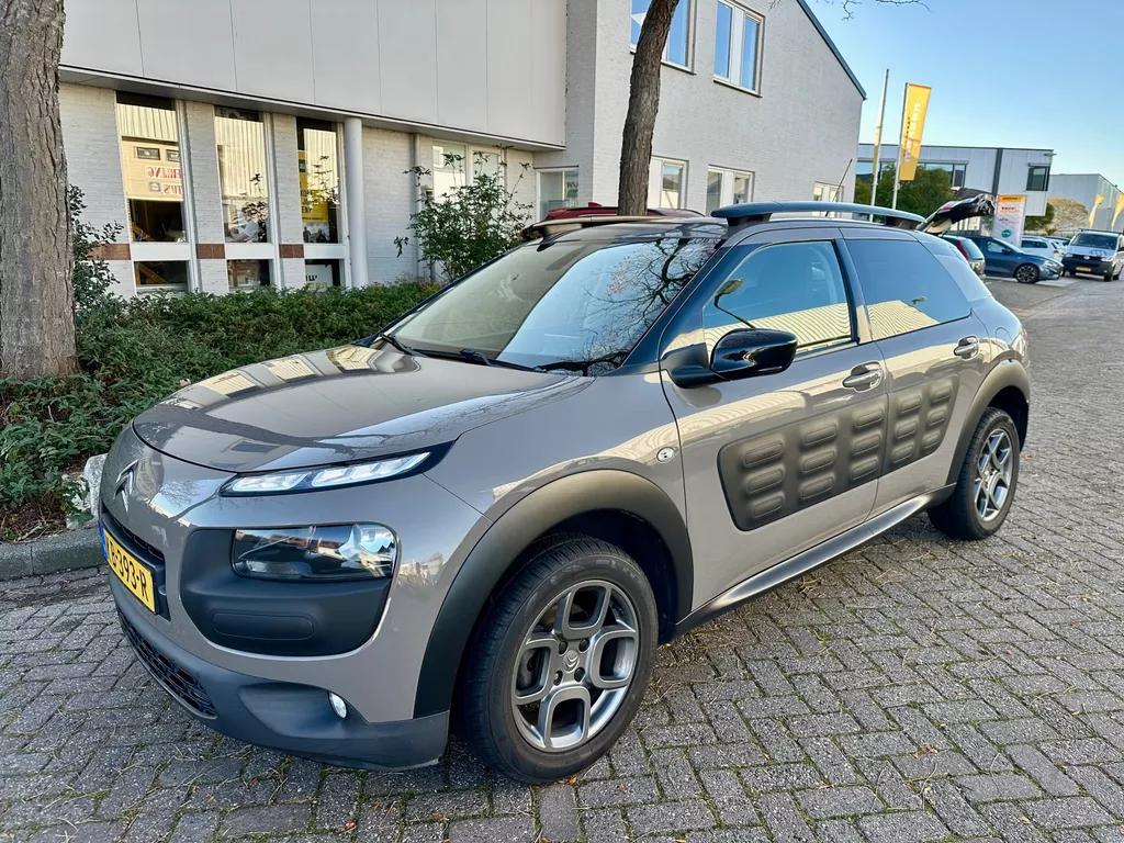 Citroen C4 Cactus 1.2 PureTech Shine | Camera | PDC | Clima | APK