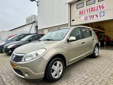 Dacia Sandero 1.6 Lauréate | Airco | Trekhaak | LMV | Elektrische Pakket