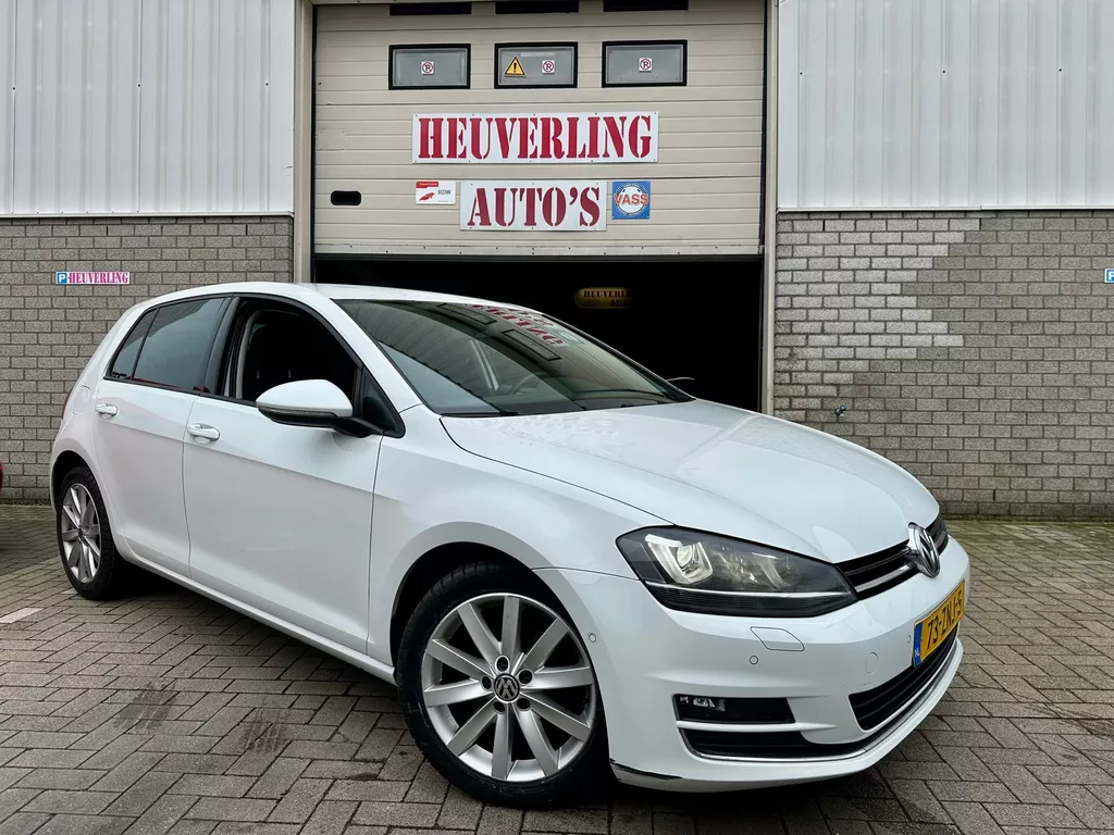 Volkswagen Golf 1.2 TSI Trendline | Airco | Cruise | Navi
