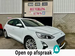 Ford Focus 1.0 EcoBoost ST Line Business | PDC | Camera | Clima