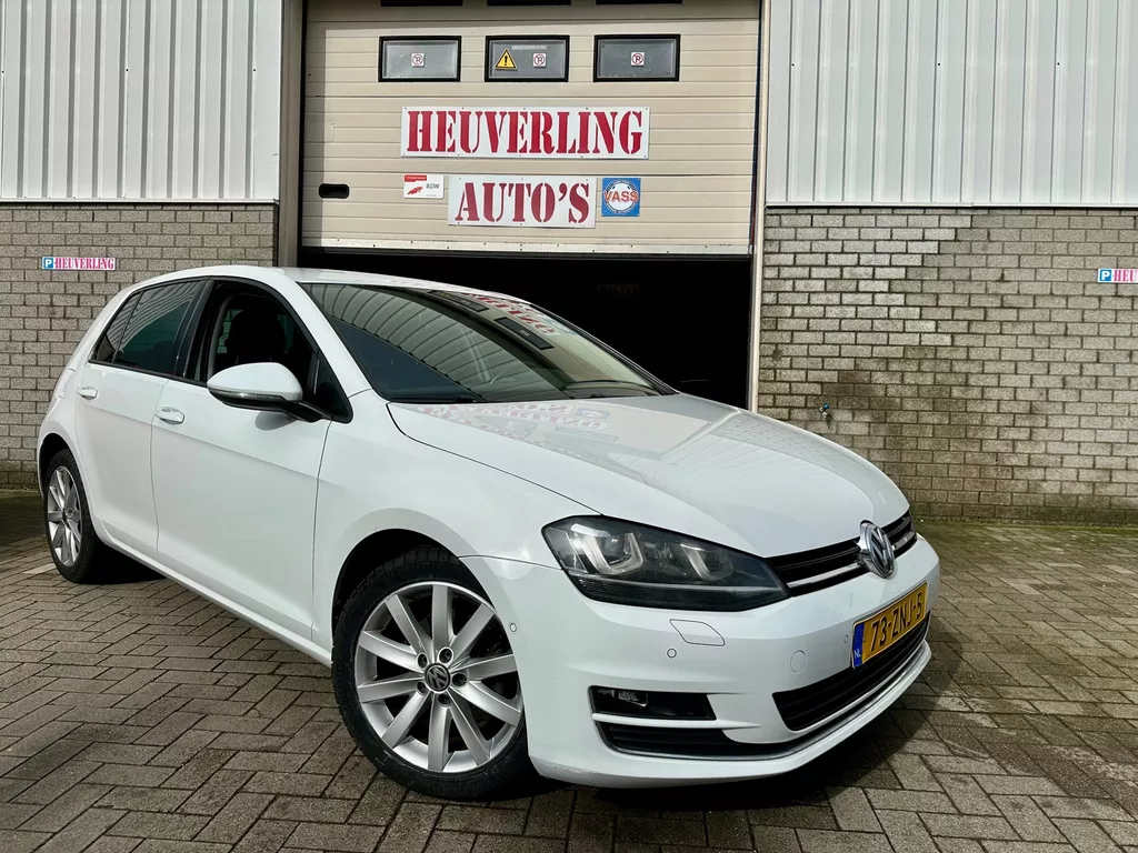Volkswagen Golf 1.2 TSI Trendline | Airco | Cruise | Navi