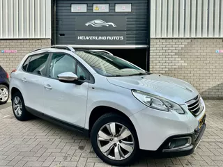 Peugeot 2008 1.2 PureTech Style | Cruise | Clima | Pano | PDC