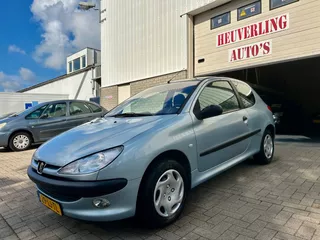 Peugeot 206 1.4 XT | Automaat | Clima | APK