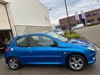 Peugeot 206 1.4-16V Air-line 3 | Airco | Lees tekst Foto