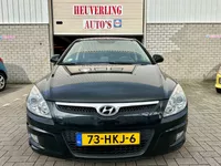 Hyundai I30 2.0 i Style | Airco | Cruise | PDC | Trekhaak Foto