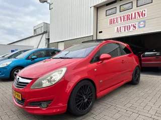 Opel Corsa 1.4 - 16V Sport | Airco | Cruise | Pano