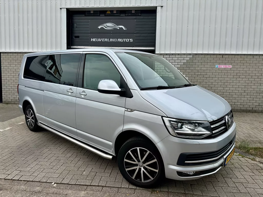 Volkswagen Transporter 2.0 TDI L2H1 DC Highline | DUBBEL CABINE | AUTOMAAT | PANO | CAMERA