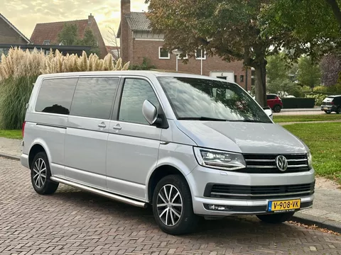 Volkswagen Transporter 2.0 TDI L2H1 DC Highline | DUBBEL CABINE | AUTOMAAT | PANO | CAMERA