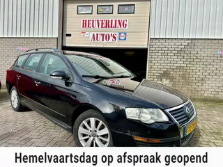 Volkswagen Passat Variant 2.0 FSI Trendline Business | APK | Airco | Cruise