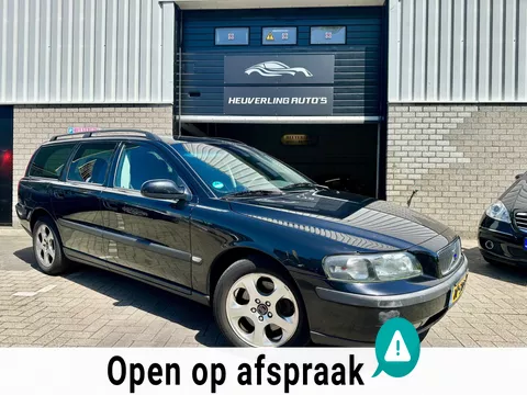 Volvo V70 2.4 Comfort Line | Automaat | Airco | Cruise | Trekhaak