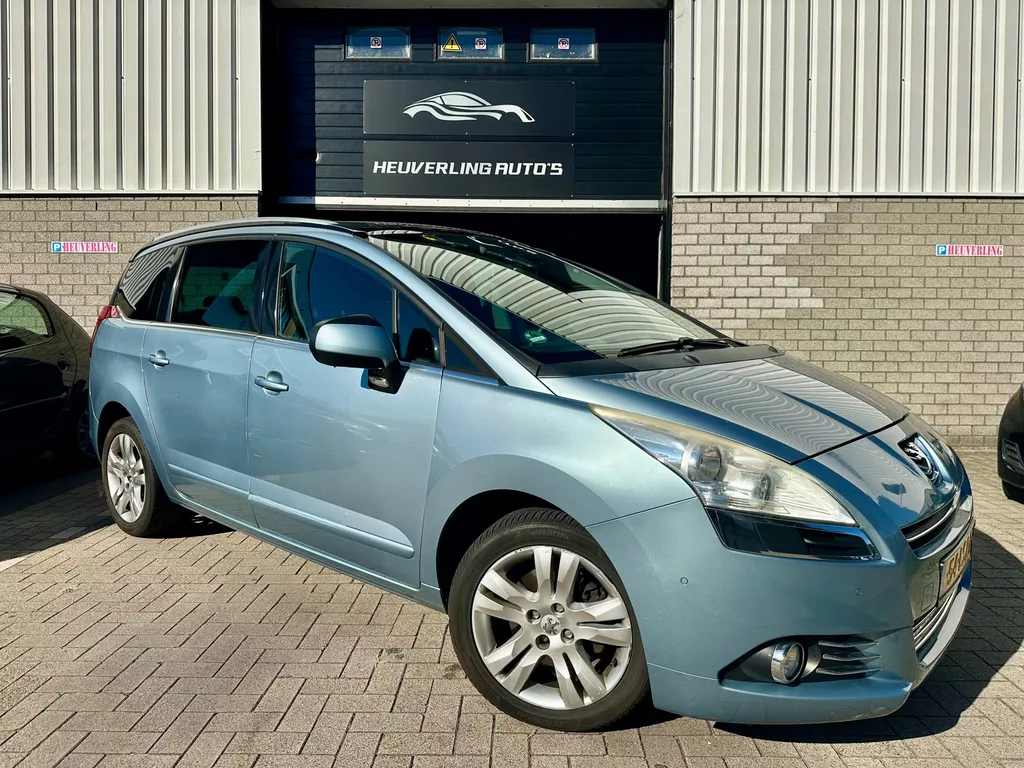 Peugeot 5008 1.6 GT 5p.| Automaat | Airco | Cruise | Pano | Trekhaak