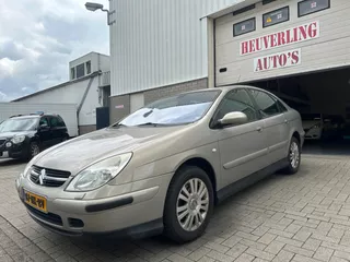 Citroën C5 3.0 V6 Exclusive | Airco | Luchtvering | APK